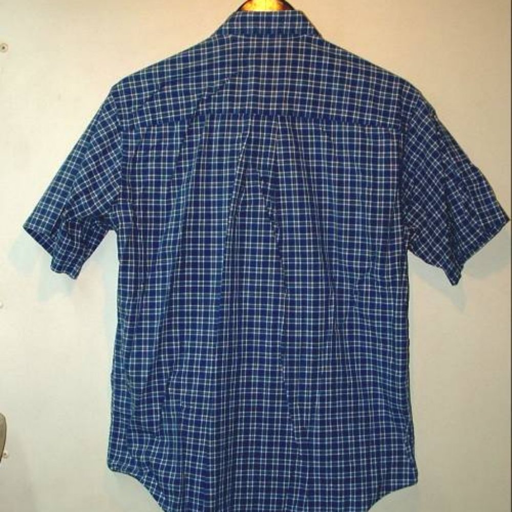 LL Bean blue plaid   short sleeve shirt  med 15 1/2  100 cotton